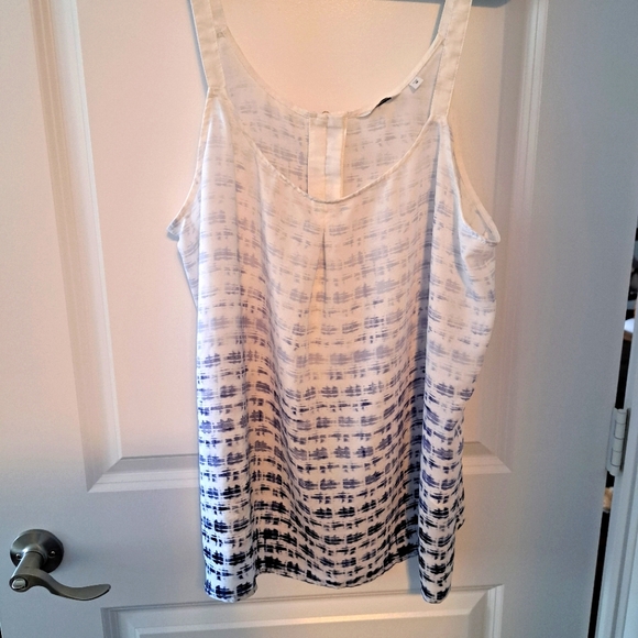 Reitmans camisole with fade pattern in size 18 plus - Picture 1 of 6